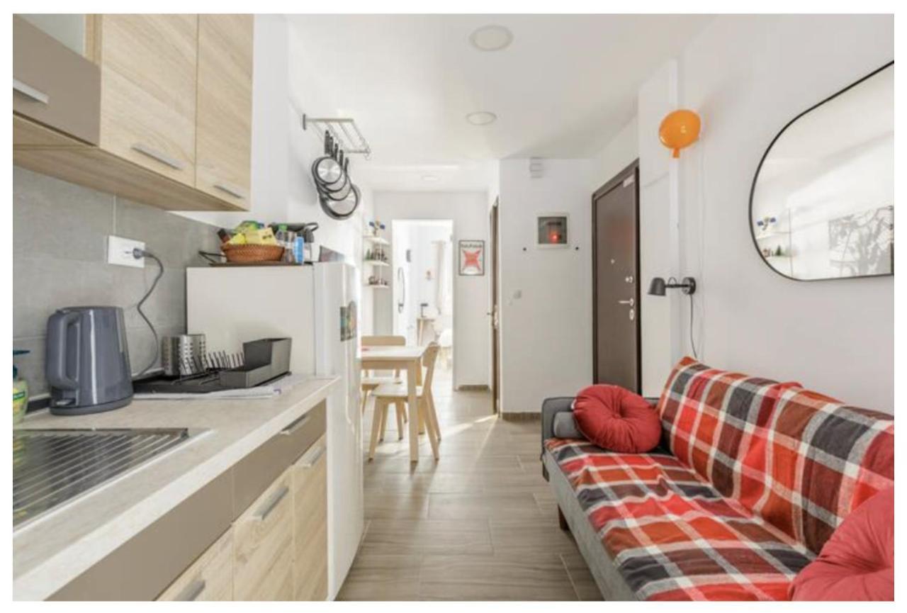 Lovely Small Apartment #2 Thessaloniki Buitenkant foto